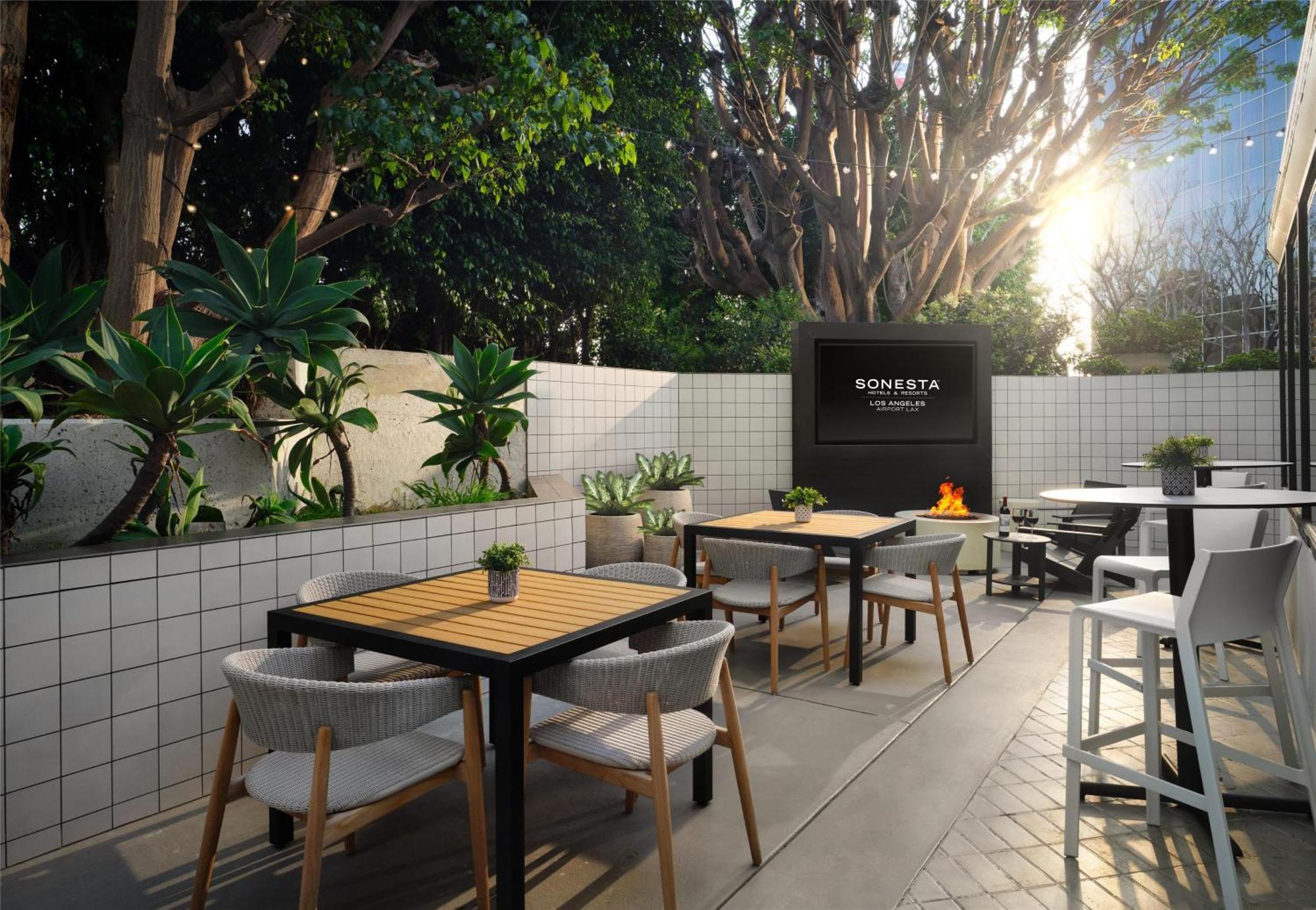 Sonesta Angeles Airport Lax Hotel